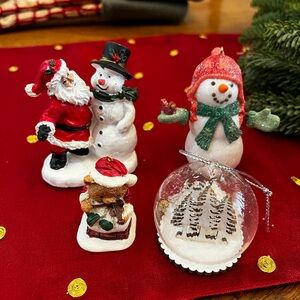 4 christmas figurines/ornaments